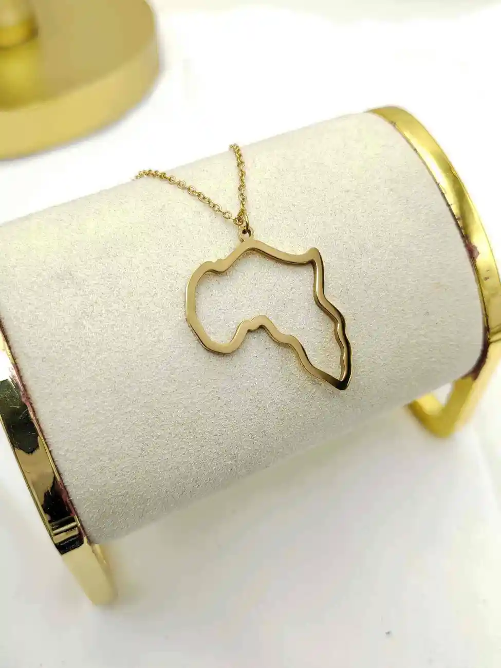 Collier Pendentif Carte D'Afrique En Acier Inoxydable  | Bijoux fantaisie en acier inoxydable