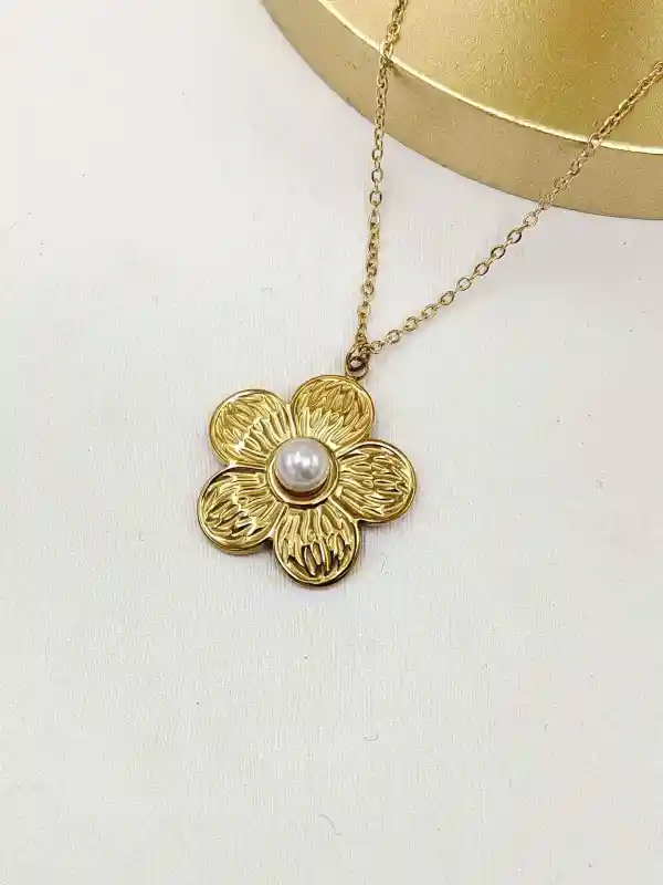 Collier Pendentif Fleur Et Perle En Acier Inoxydable  | Bijoux fantaisie en acier inoxydable