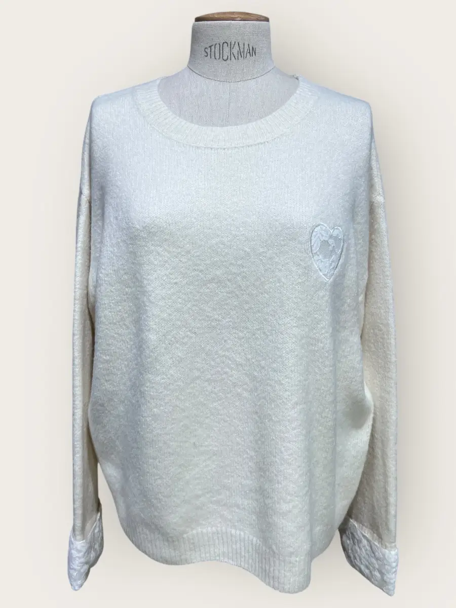 Pull coeur  | Lestigresses.fr