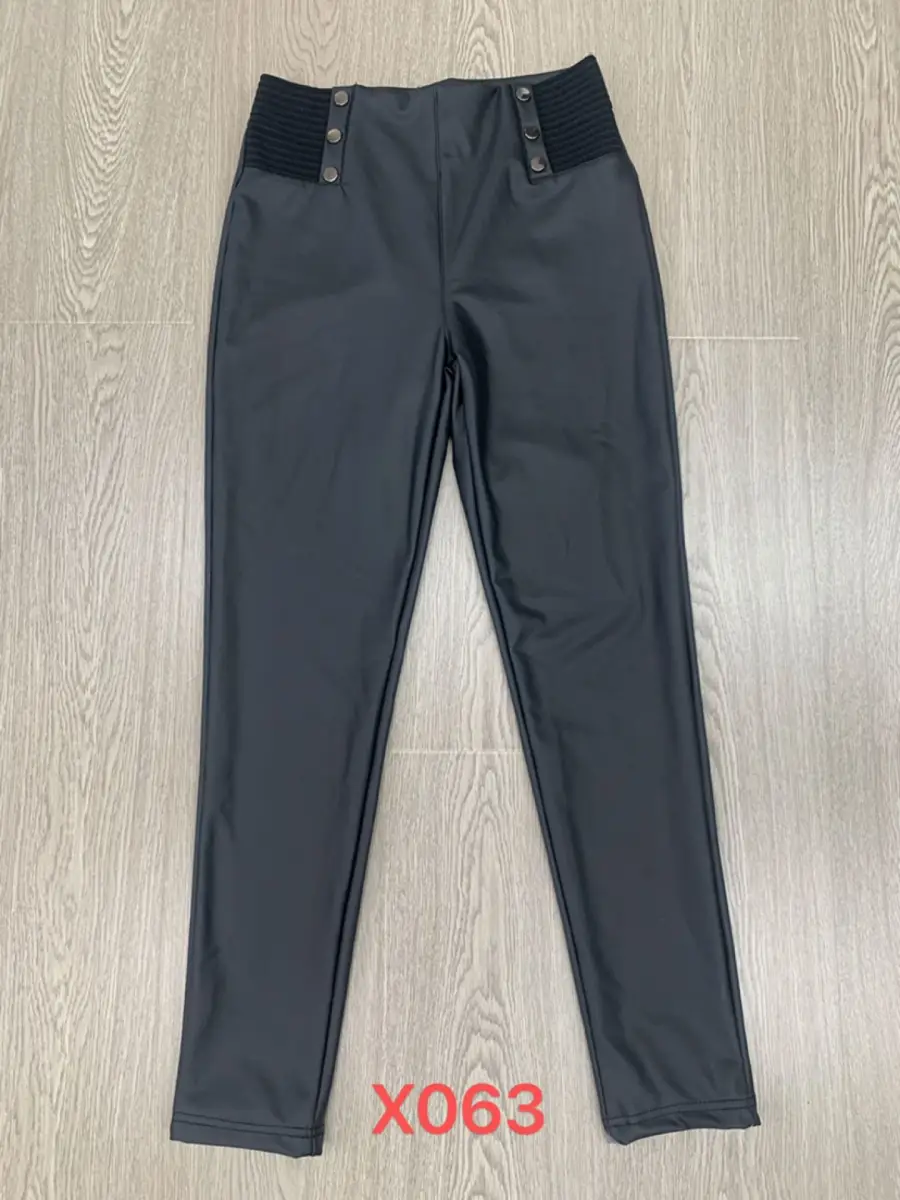 Pantalon  | Jus de coco 
