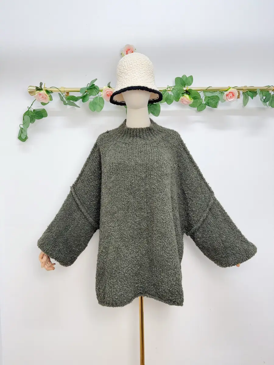Pull oversize 9930850 62% acrylique 18% polyester 8% viscose 8% laine 8% alpaga | Equipement Mondial