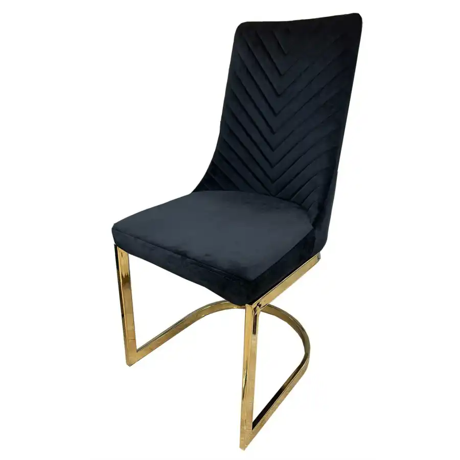 Chaise en veloure pied metal  | Baljinder singh