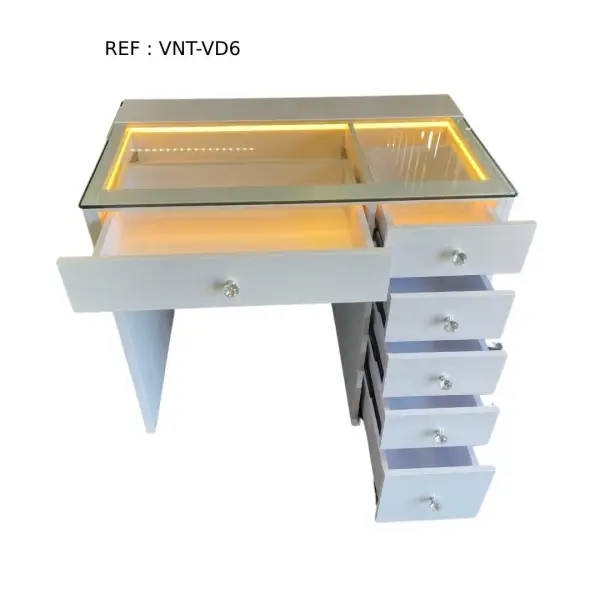 Table en verre RGB – Design et ambiance moderne | Eurostore