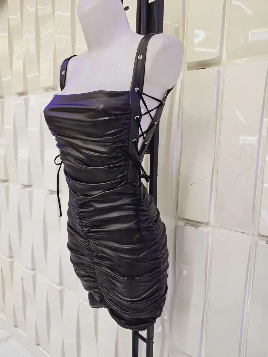 Vestido corto polipiel | New Secret