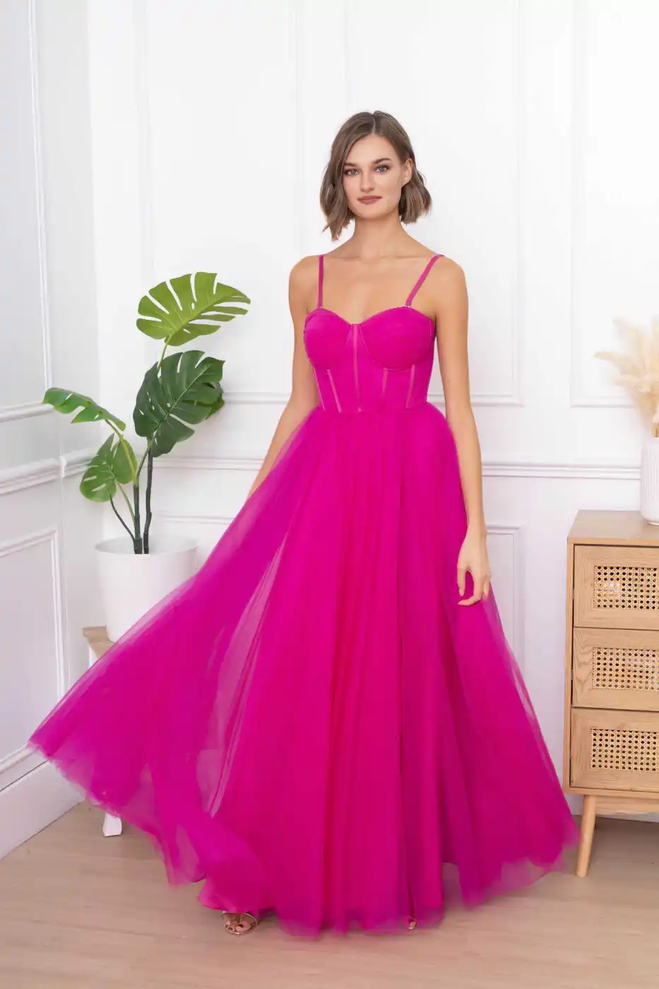 10604741726737 | La maison des robes