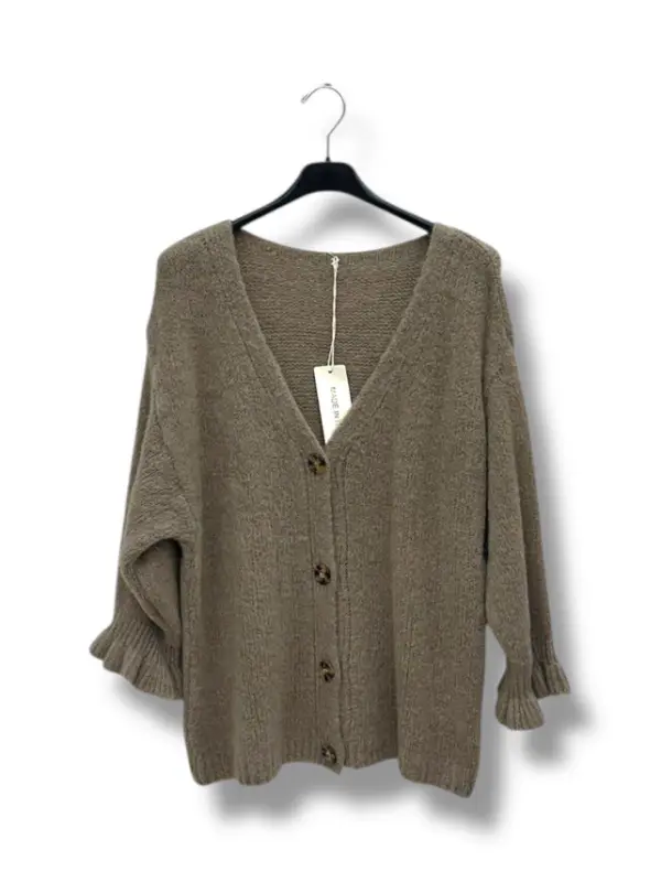 Gilet En maille douce et duveteuse, coupe ample, col en V, fermeture boutonnée et manches 3/4 légèrement bouffantes avec poignets côtelés. | Fandefringues