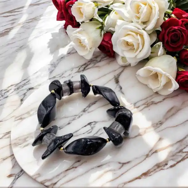 BRACELET ÉLASTIQUE EN ACRYLIQUE ET PERLES EN ACIER INOXYDABLE  | Bijoux fantaisie en acier inoxydable