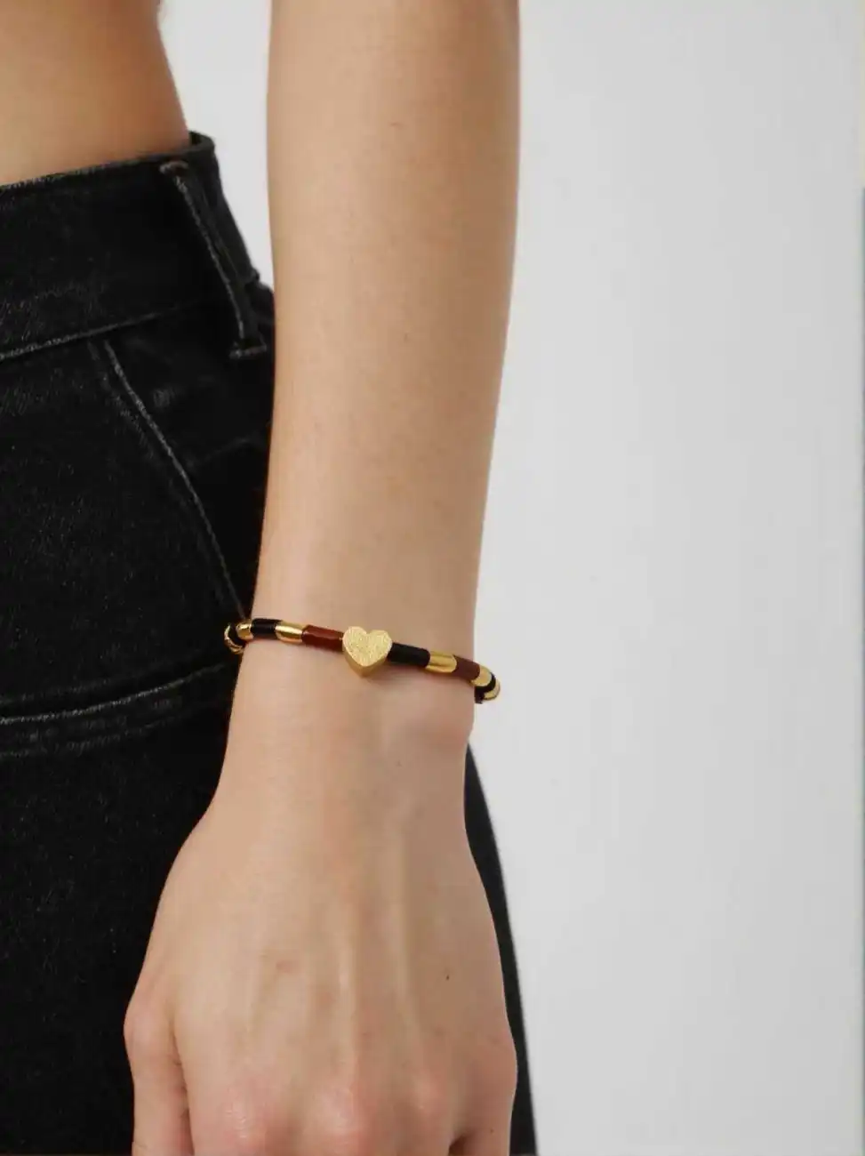 BRACELET EN ACIER INOXYDABLE ORNE DE PIERRES NATURELLES | Bijoux fantaisie en acier inoxydable