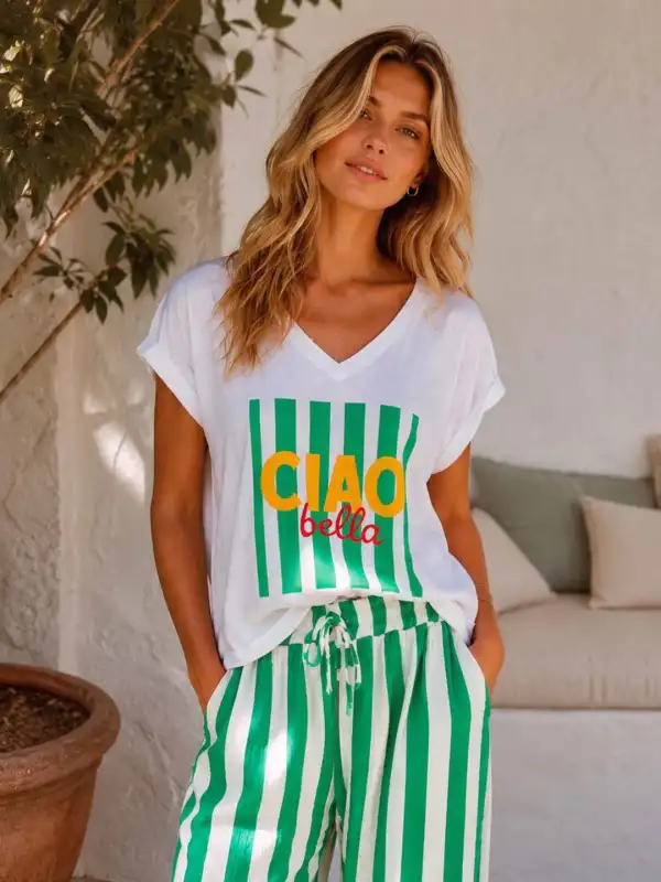 T-shirt col V avec imprimé CIAO BELLA | Chez Florem