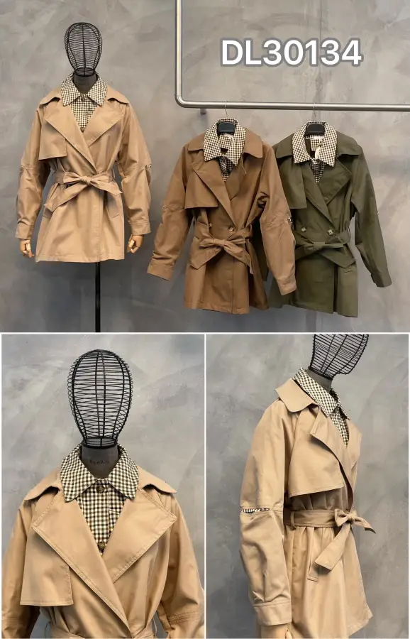 Trench con colletto  | Maelle B. Fashionlab 